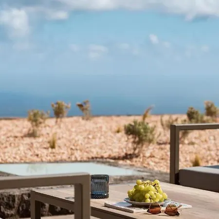 Exquisite Santorini | 1 Bedroom | Kurosaki | Breathtaking Sea Views And Outdoor Heated Pool | Imerovigli
